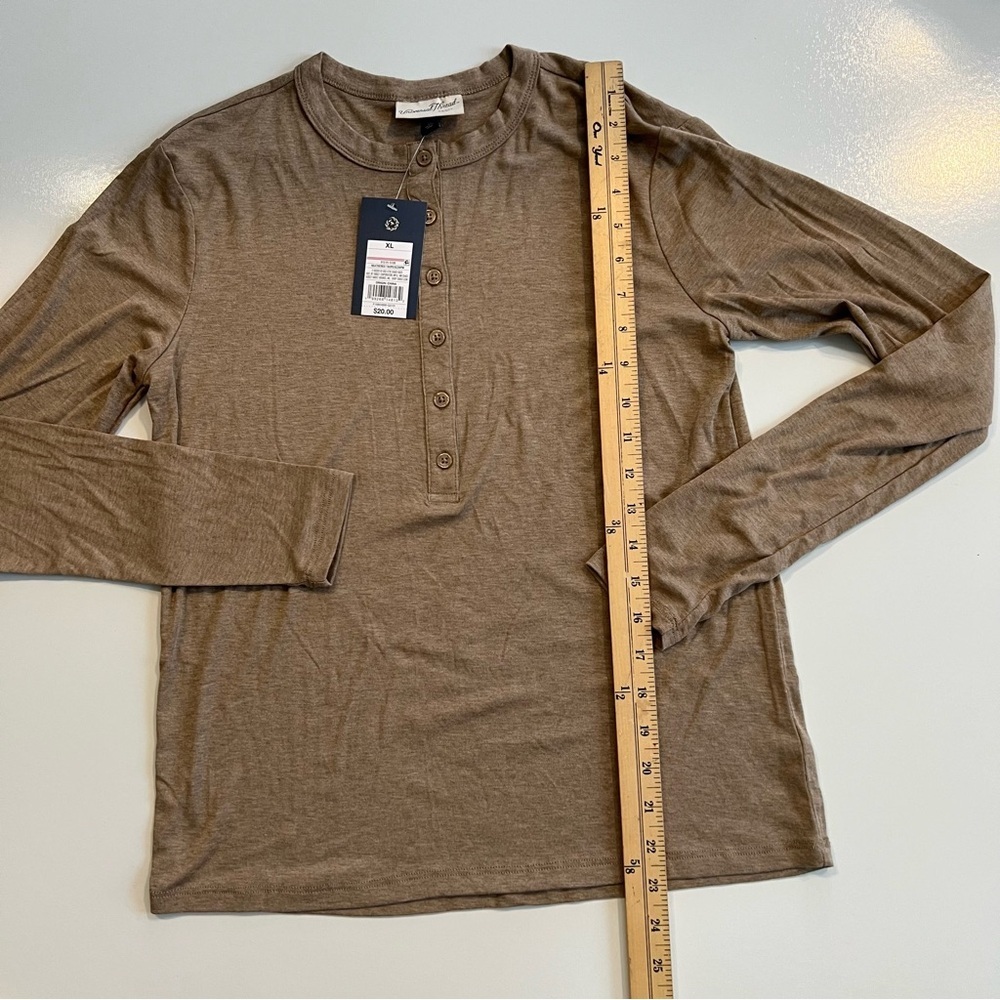 NWT Universal Thread Women's Long Sleeve Henley Shirt-Heather Taupe L - Picture 5 of 8